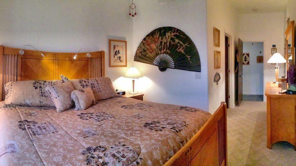 Dreamkatchers Lake Powell Bed & Breakfast Big Water Exterior photo