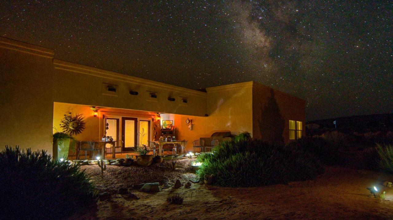 Dreamkatchers Lake Powell Bed & Breakfast Big Water Exterior photo